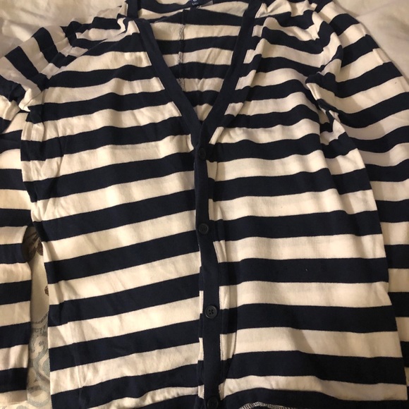 Sweater - Picture 2 of 2